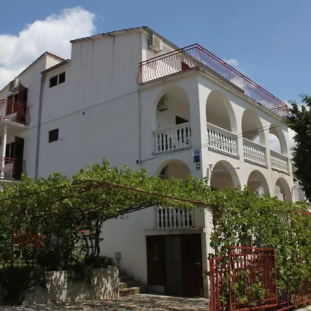 6431a Apartment Starigrad Paklenica